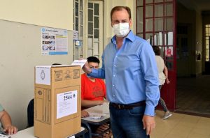 bordet_votando_generales_ok