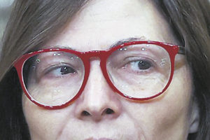 569760-mirada-20batakis