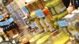 emprendedores hortícolas, gastronómicos y textiles.