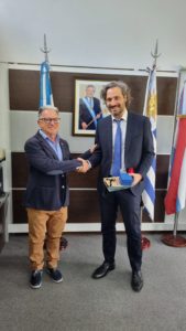 Santiago Cafiero visitó Salto Grande y destacó su calidad y proyectos de renovación