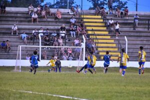 futbol deportes chicos