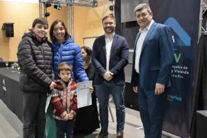azcue entrega iapv