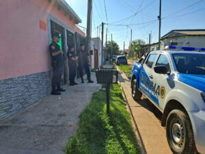 policiales-allanamiento