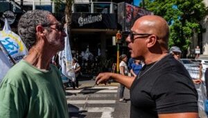 MENONI EX RECTOR C SOCIALES