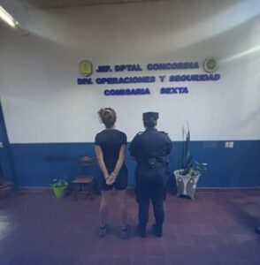 PELEA ENTRE MUJERES..