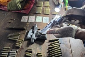 armas y municiones..