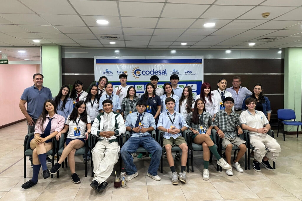 codesal-estudiantes-ecu