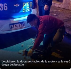 SE LE CAYÓ DROGA DEL BOLSILLO