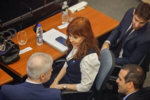 CRISTINA FERNANDEZ...
