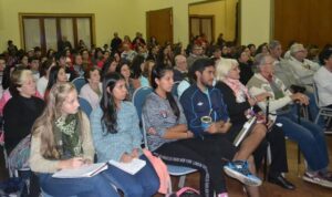 MUNICIALIDAD CHARLA BUEN TRATO
