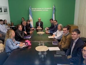 PARITARIA ATE UPCN...