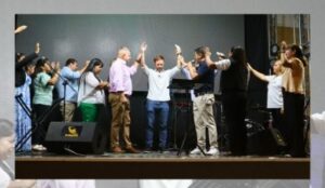 PASTORES CONTRA AZCUÉ